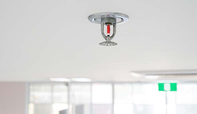 Ceiling mounted fire sprinkler